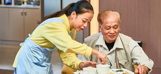 银发时代的选择 高端养老院费用与养护服务全解析